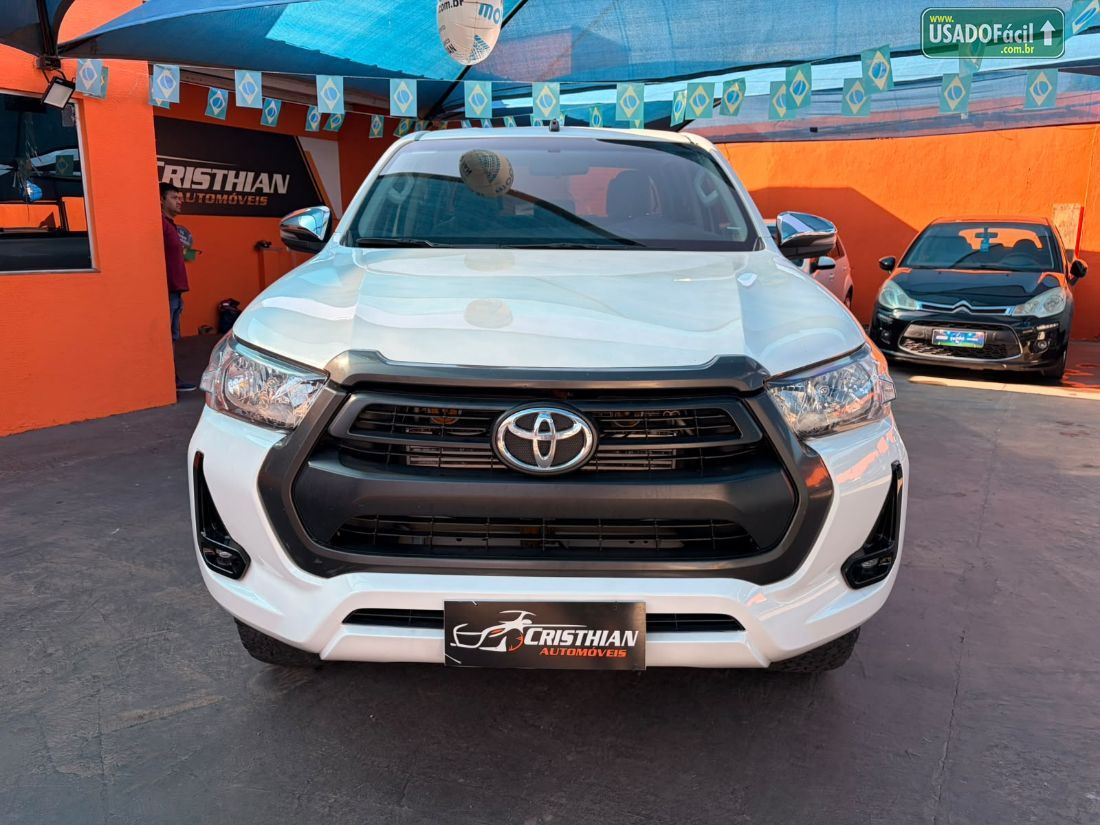 Toyota Hilux Chassi 2.8 4x4 TDI Mecânico Diesel 2022/2022 — foto 2 de 14