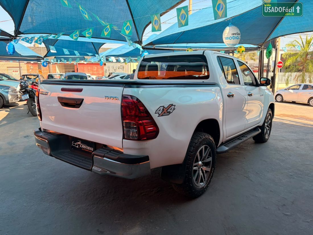 Toyota Hilux Chassi 2.8 4x4 TDI Mecânico Diesel 2022/2022 — foto 9 de 14