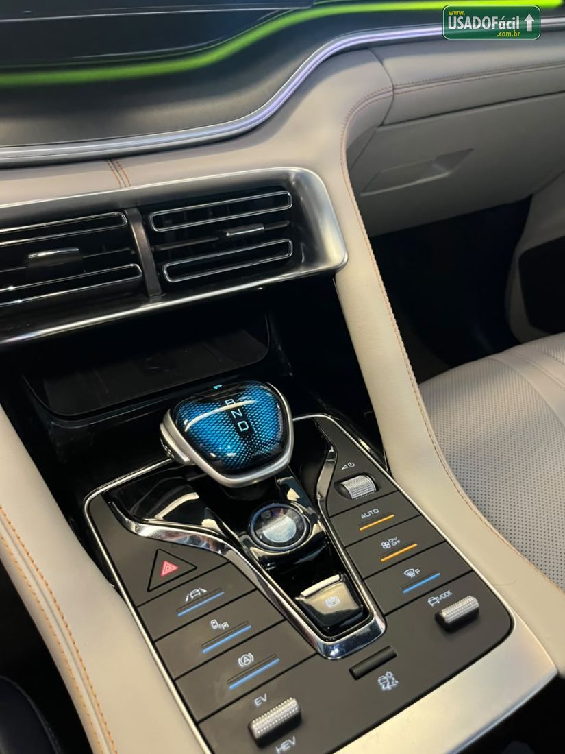 BYD BYD Song Plus 1.5 Automático Híbrido 2023/2024 — foto 15 de 17