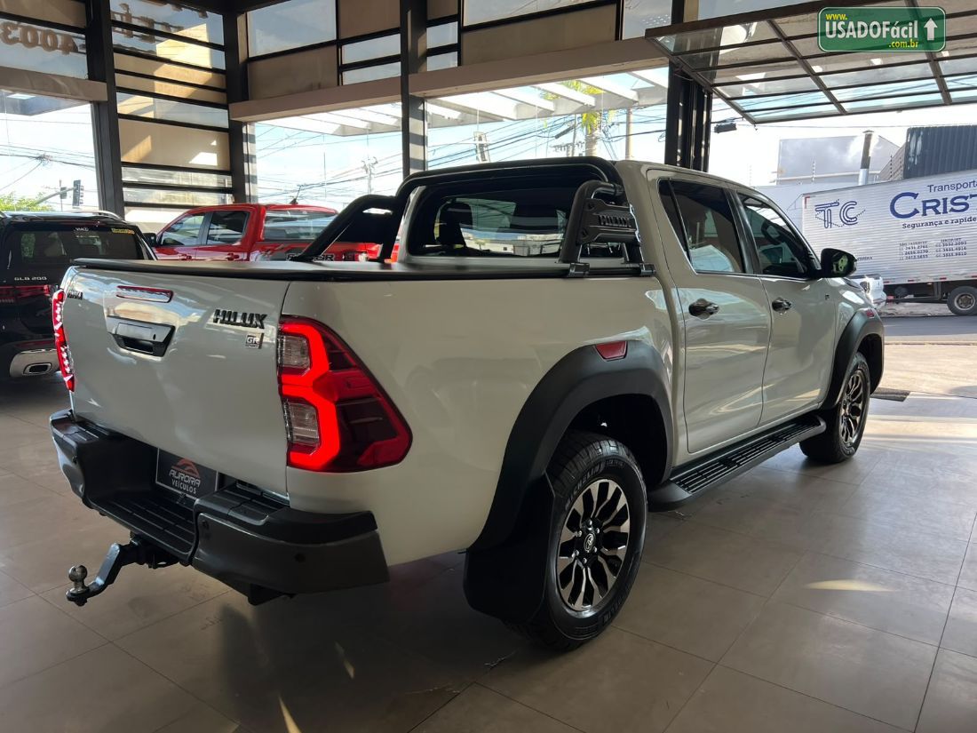 Toyota Hilux GR-S CD 4x4 2.8 TDI Automático Diesel 2022/2022 — foto 3 de 14