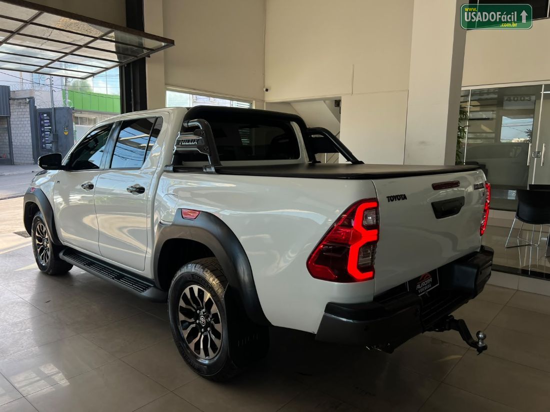 Toyota Hilux GR-S CD 4x4 2.8 TDI Automático Diesel 2022/2022 — foto 6 de 14