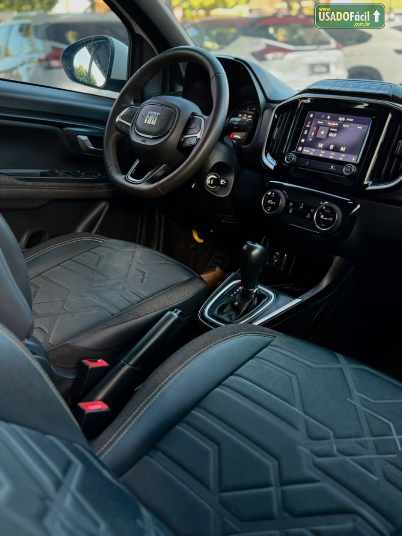 Fiat Strada Volcano CD 1.3 Automático Flex 2023/2024 — foto 12 de 16