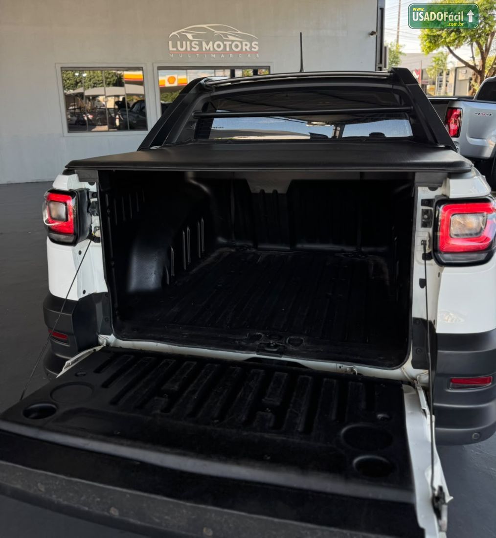 Fiat Strada Volcano CD 1.3 Automático Flex 2023/2024 — foto 7 de 16