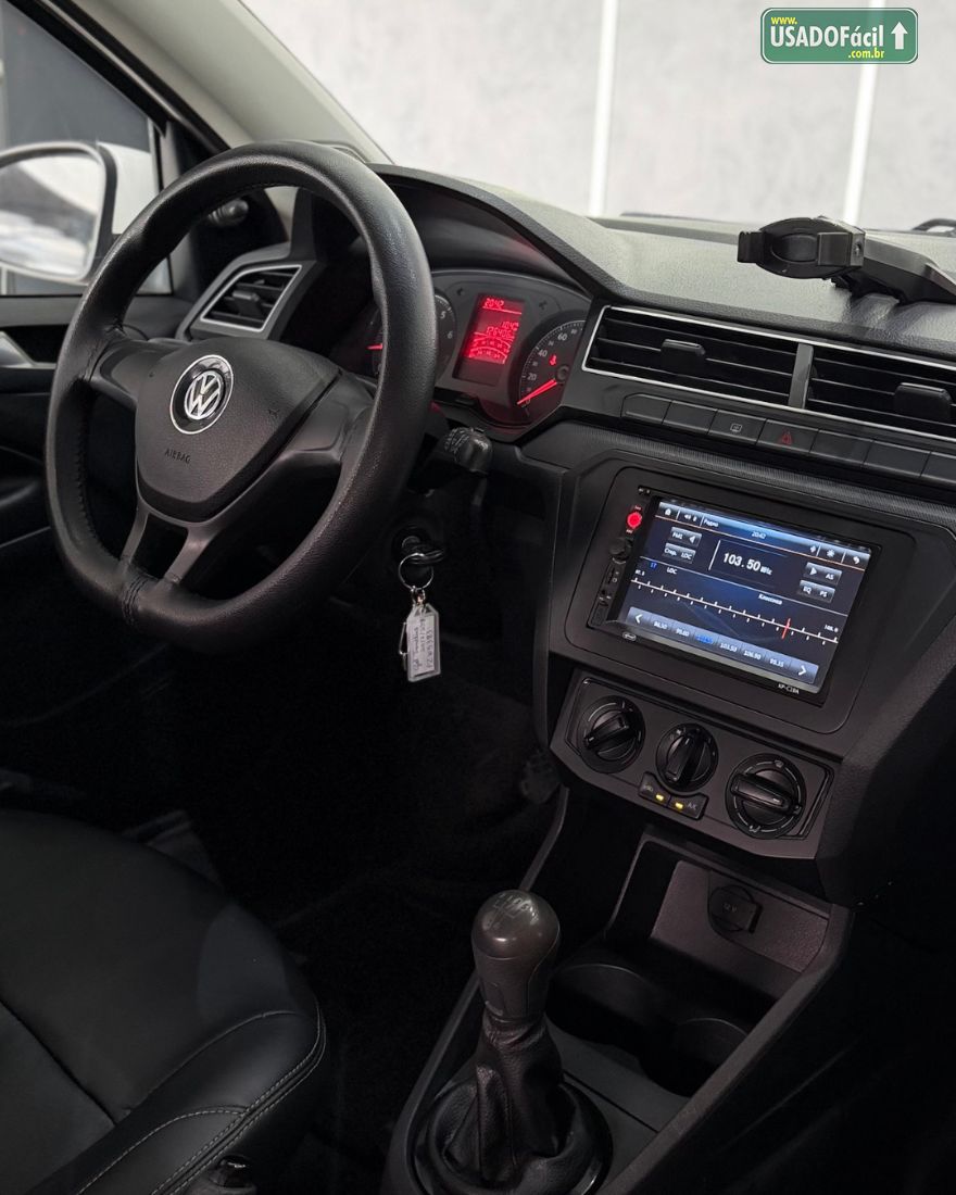 Volkswagen Gol Trendline 1.6 4P Total Flex 2017/2018 — foto 14 de 16