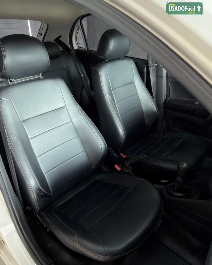 Volkswagen Gol Trendline 1.6 4P Total Flex 2017/2018 — foto 7 de 16