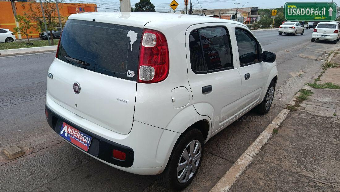 FIAT Uno Vivace Celebration 1.0 EVO Fire Flex 5P 2014/2014 — foto 4 de 7