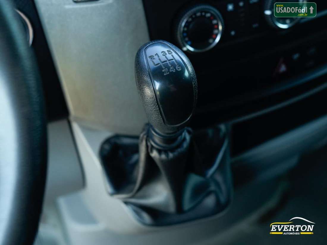 MERCEDES-BENZ SPRINTER FURGÃO 2018/2019 — foto 15 de 17