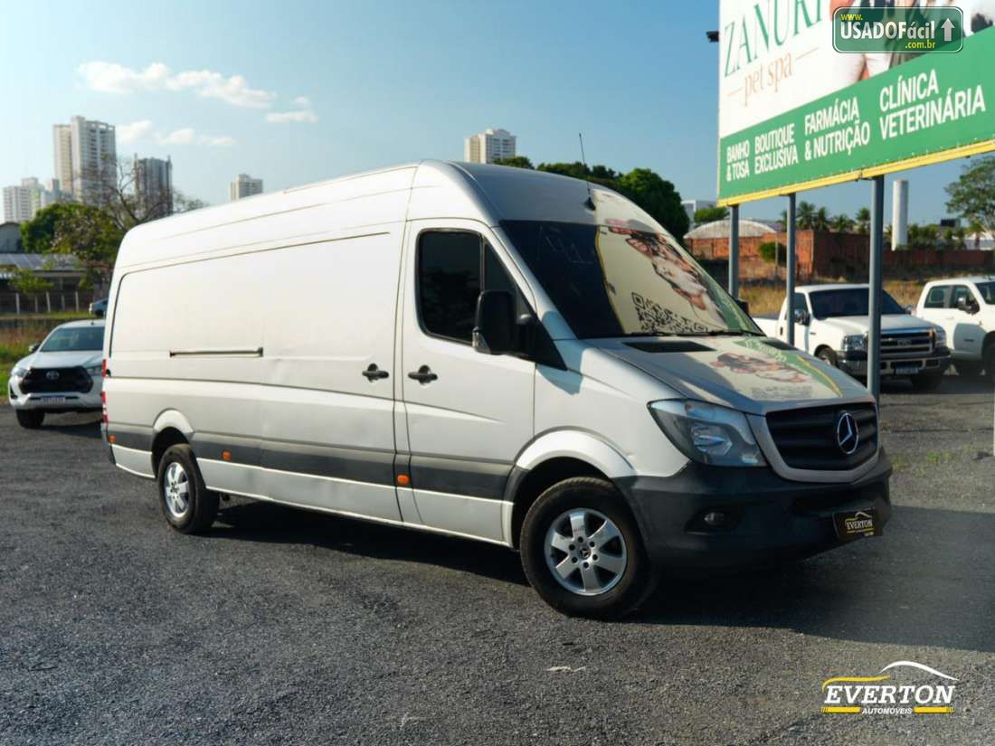 MERCEDES-BENZ SPRINTER FURGÃO 2018/2019 — foto 8 de 17