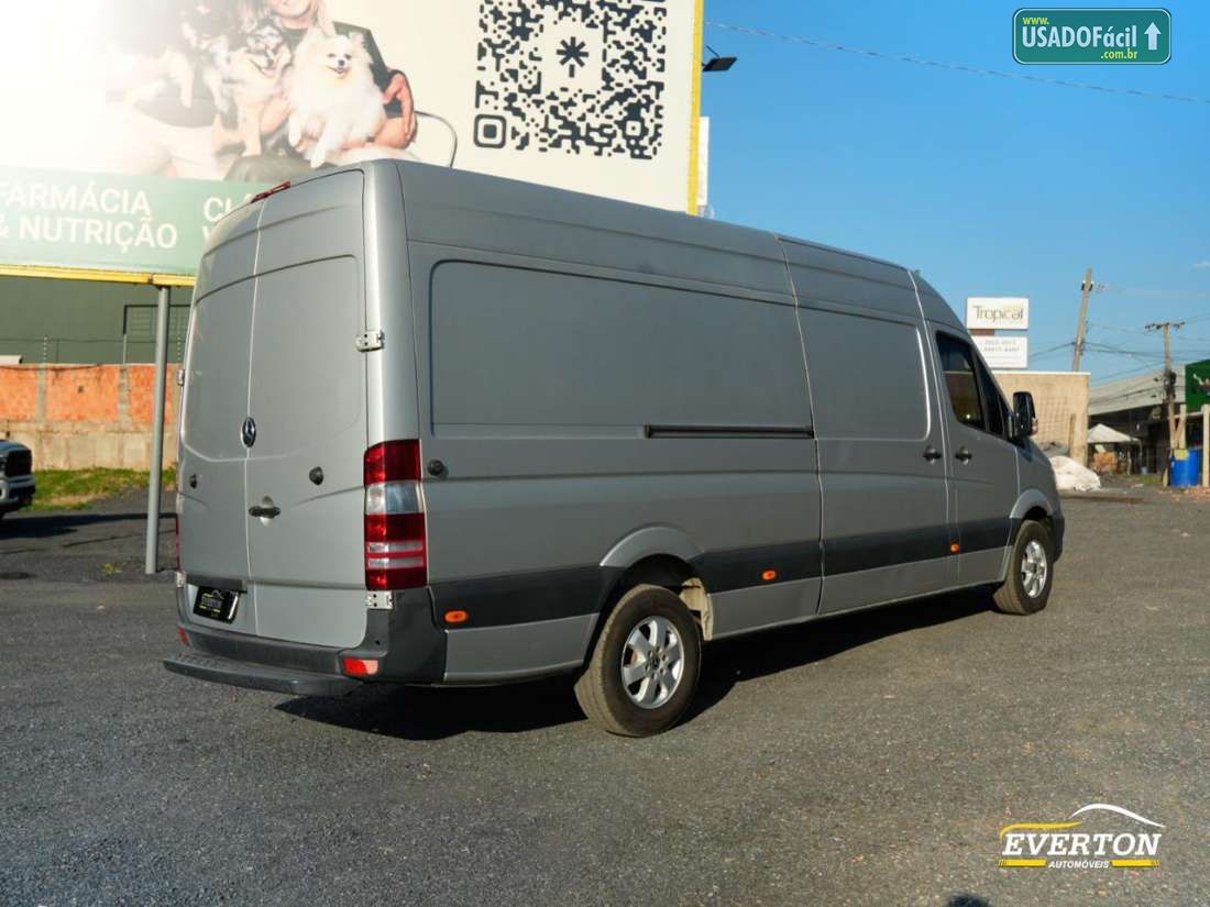 MERCEDES-BENZ SPRINTER FURGÃO 2018/2019 — foto 4 de 17