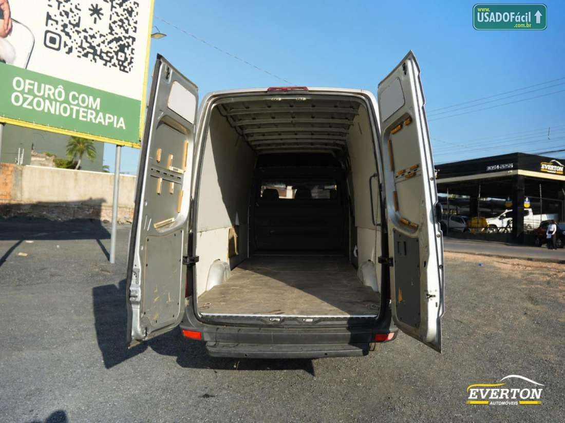 MERCEDES-BENZ SPRINTER FURGÃO 2018/2019 — foto 9 de 17