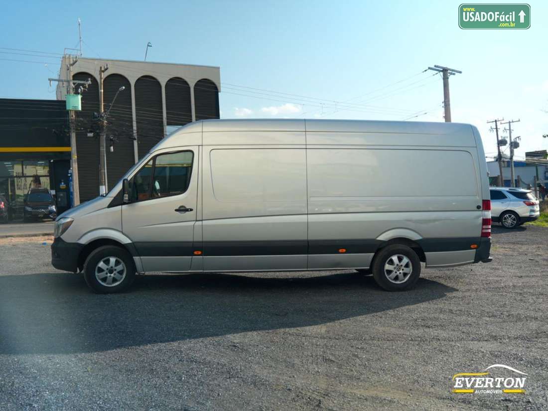 MERCEDES-BENZ SPRINTER FURGÃO 2018/2019 — foto 7 de 17