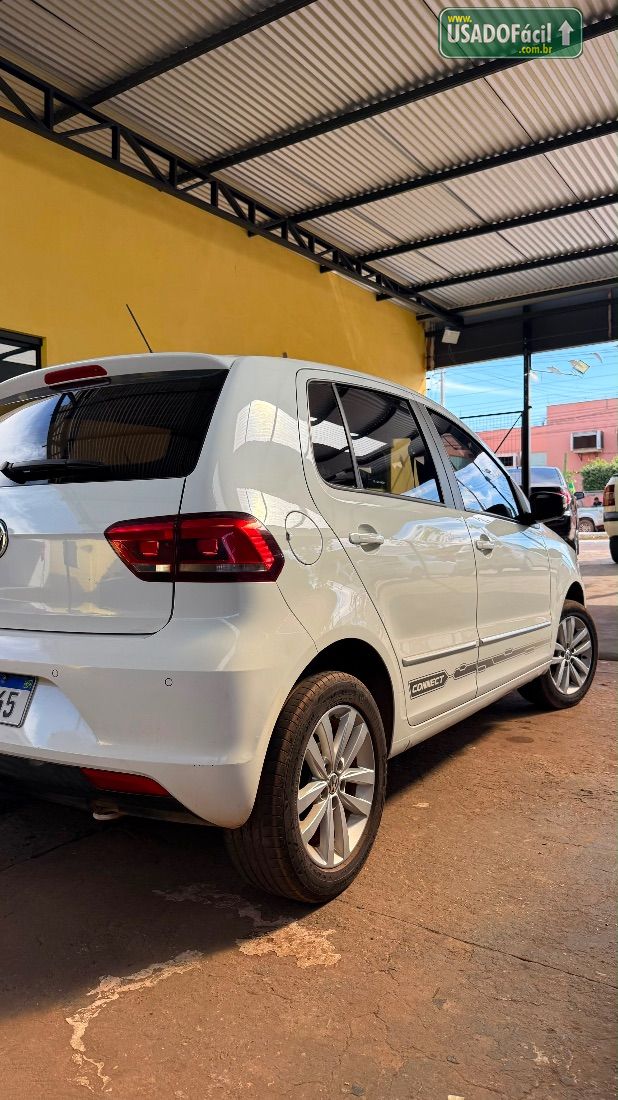 Volkswagen Fox Connect 1.6 4P Flex 2018/2019 — foto 3 de 8