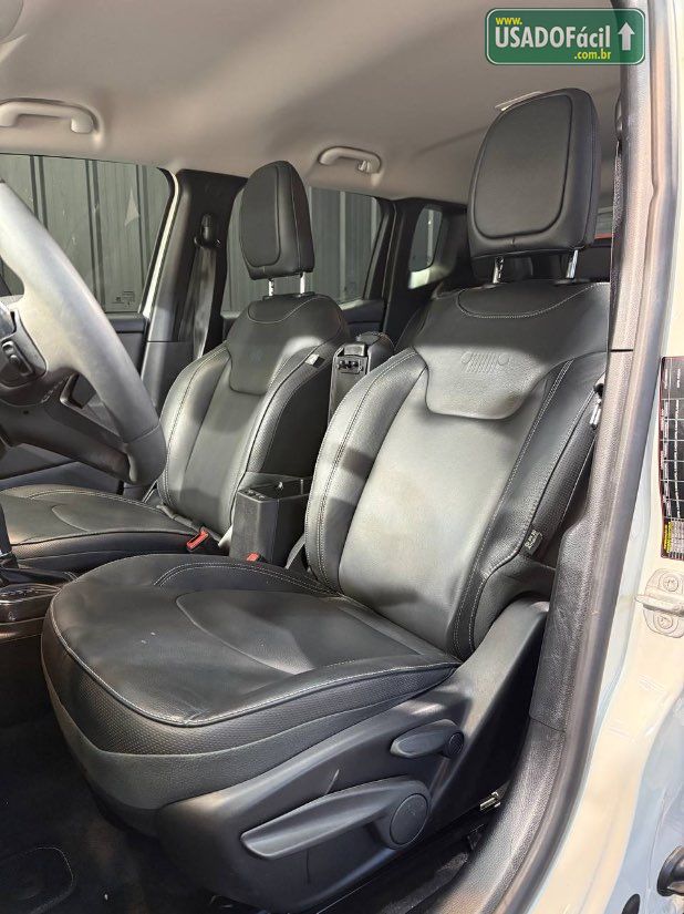 Jeep Renegade Longitude T270 1.3 Turbo 4x2 Automático Flex 2022/2023 — foto 20 de 26