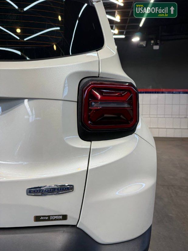 Jeep Renegade Longitude T270 1.3 Turbo 4x2 Automático Flex 2022/2023 — foto 24 de 26