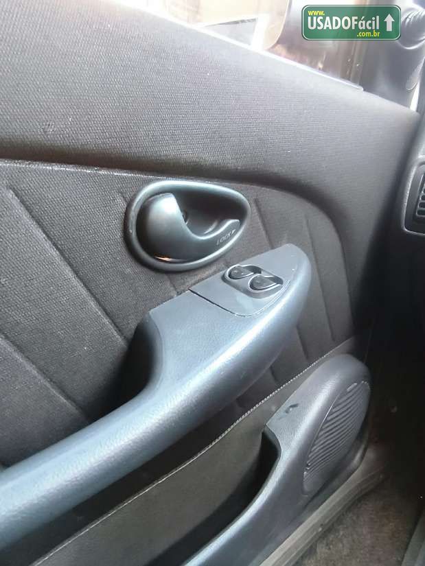 Fiat Palio Celebration Economy 1.0 Fire Flex 4P 2012/2013 — foto 10 de 11