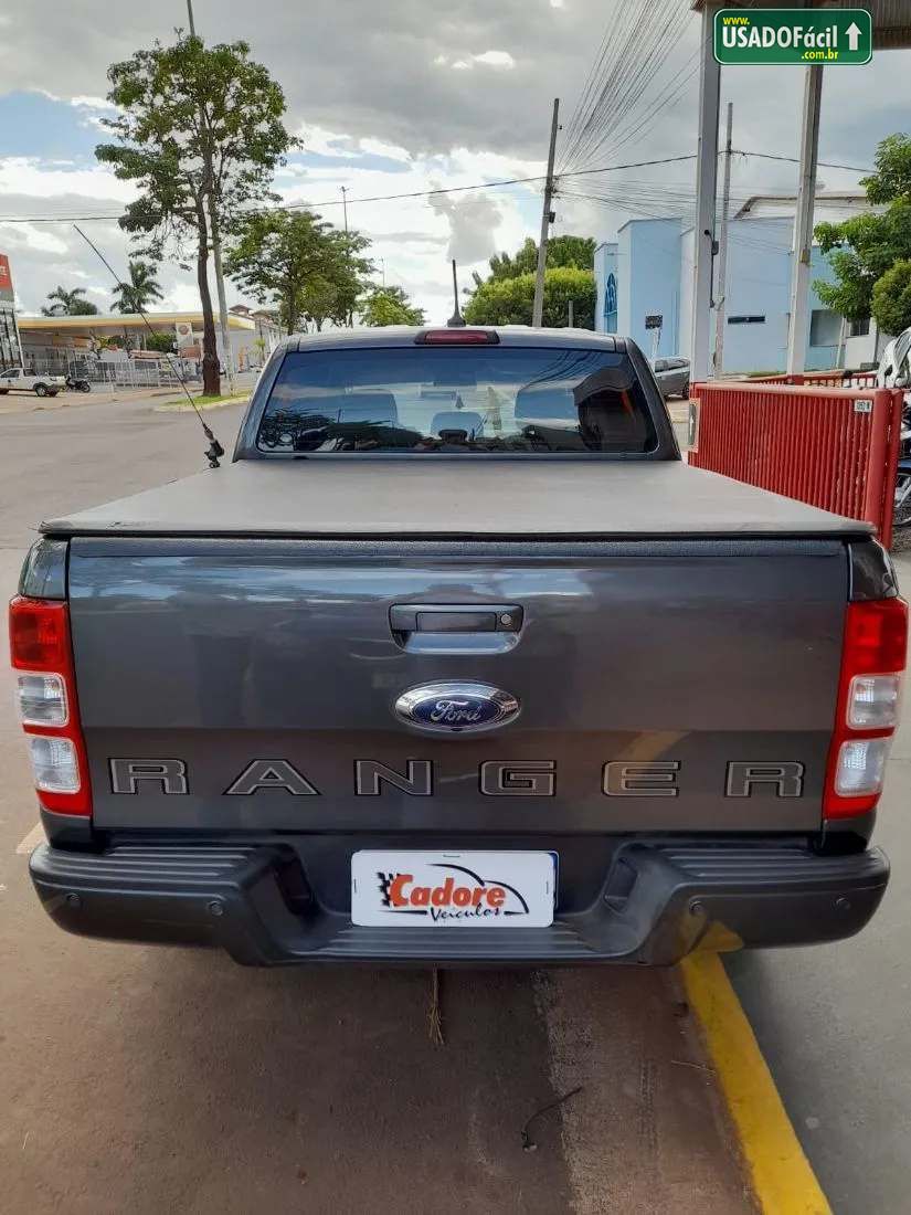 FORD Ranger XLS 2.2 4x4 CD Diesel Automático 2021/2022 — foto 6 de 9