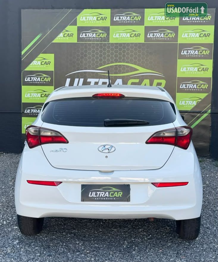 Hyundai HB20 Hatch Unique 1.0 Mecânico Flex 2018/2019 — foto 4 de 12