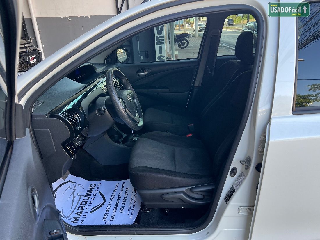 TOYOTA Etios Hatch X Plus 1.5 Automático Flex 2018/2019 — foto 9 de 20
