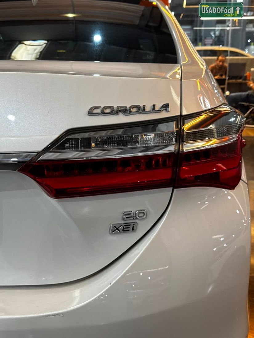 Toyota Corolla XEI 2.0 Automático Flex 2017/2018 — foto 11 de 20