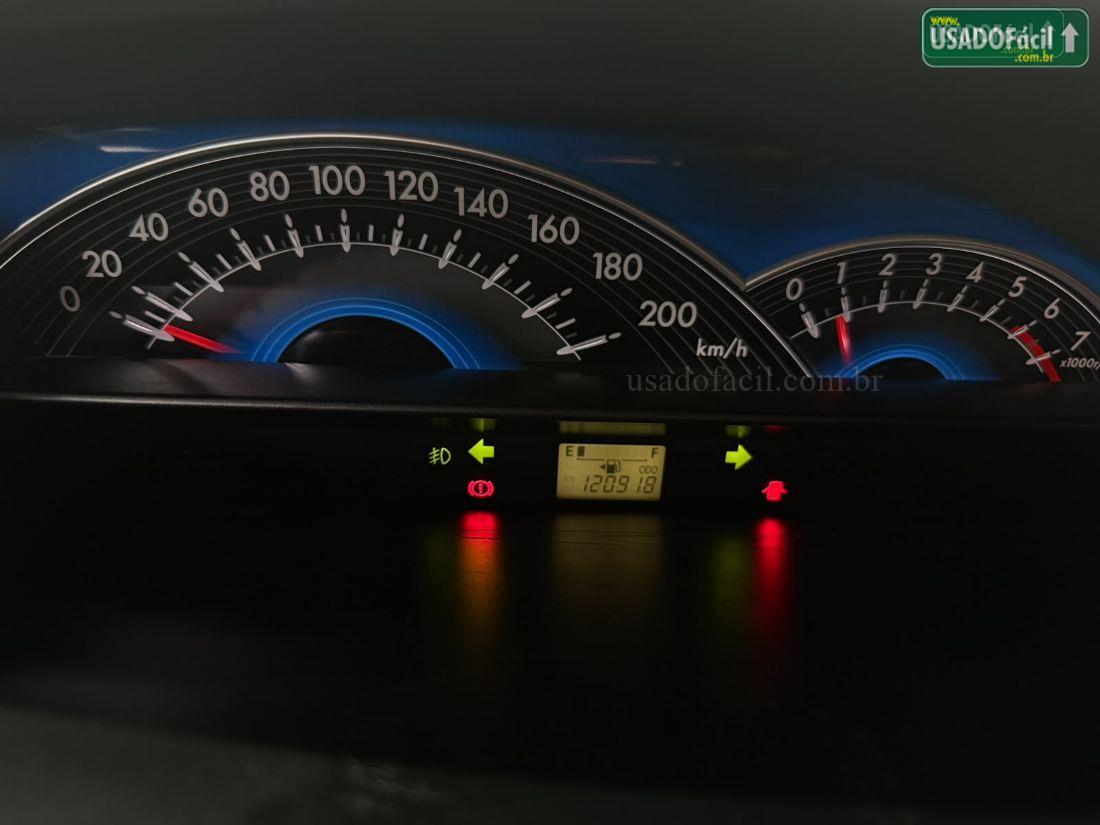 TOYOTA Etios Hatch Cross 1.5 Mecânico Flex 2014/2014 — foto 14 de 14