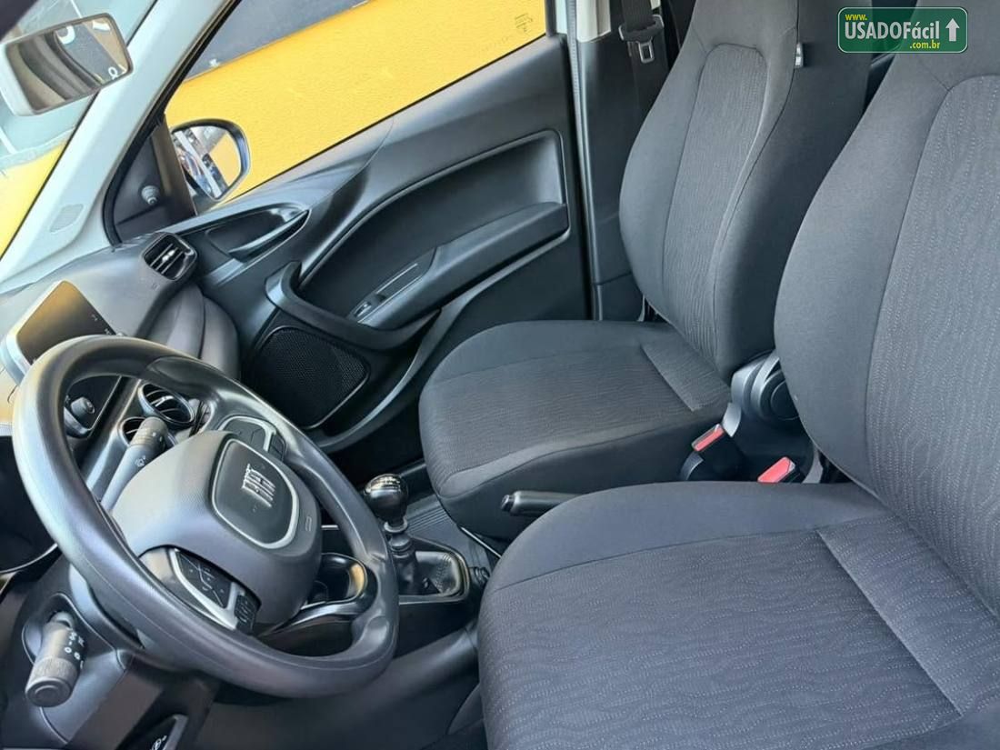 Fiat Cronos Drive 1.3 Mecânico Flex 2023/2023 — foto 8 de 9