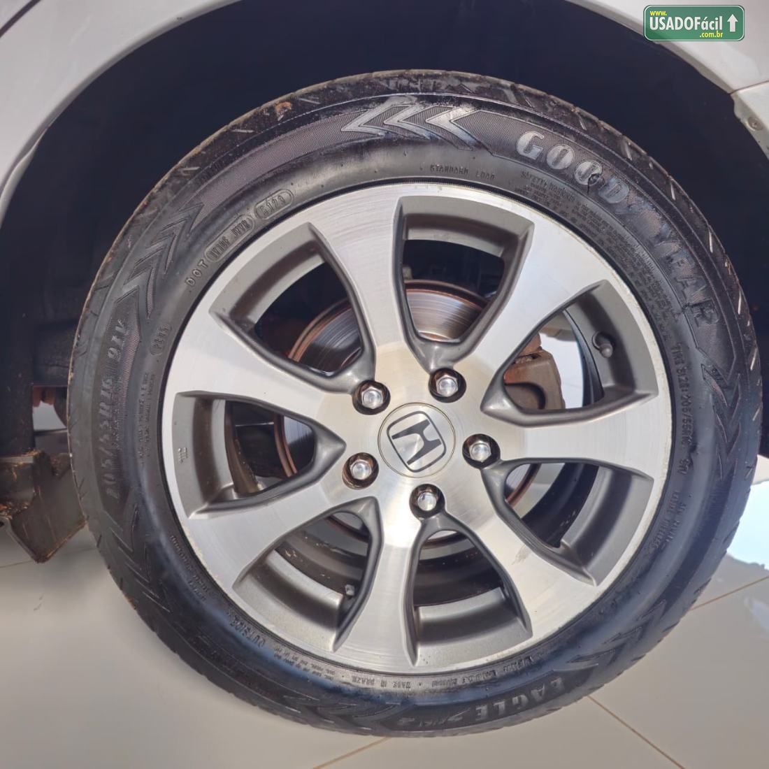 Honda Civic Sedan EXS 1.8 Automático Flex 2012/2013 — foto 18 de 19