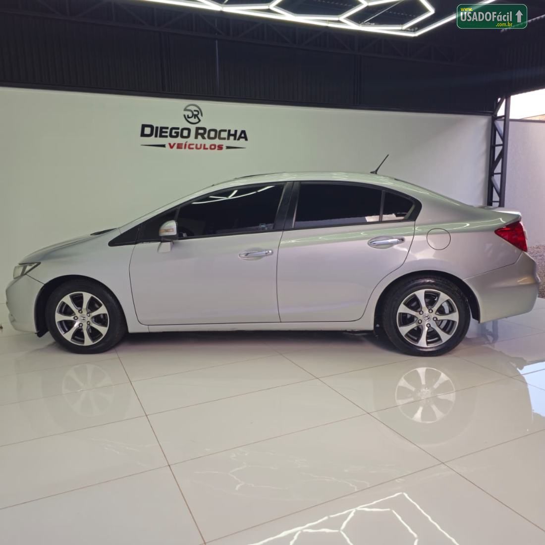 Honda Civic Sedan EXS 1.8 Automático Flex 2012/2013 — foto 8 de 19