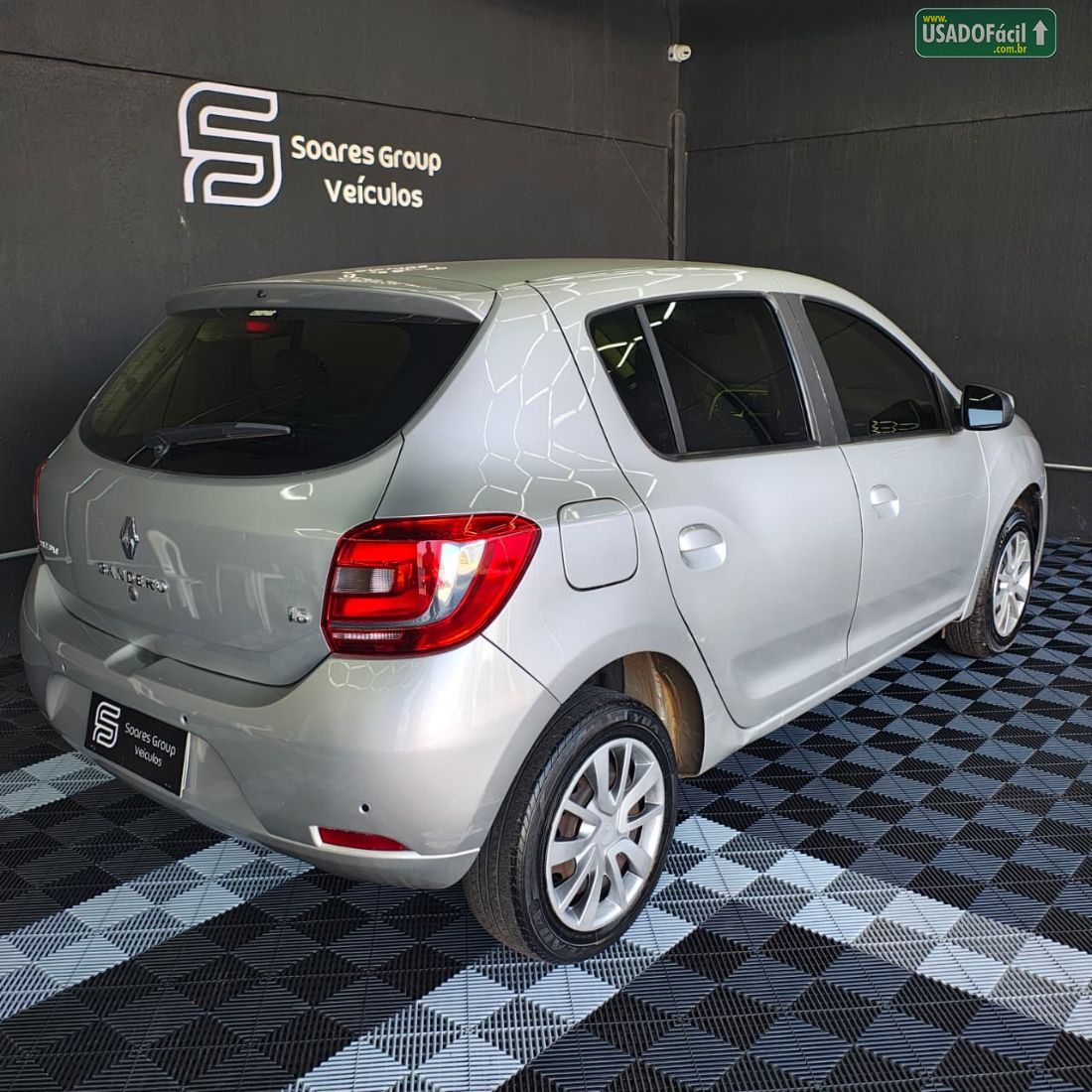 Renault Sandero Expression 1.6 Hi-Power 5P 2015/2015 — foto 4 de 12
