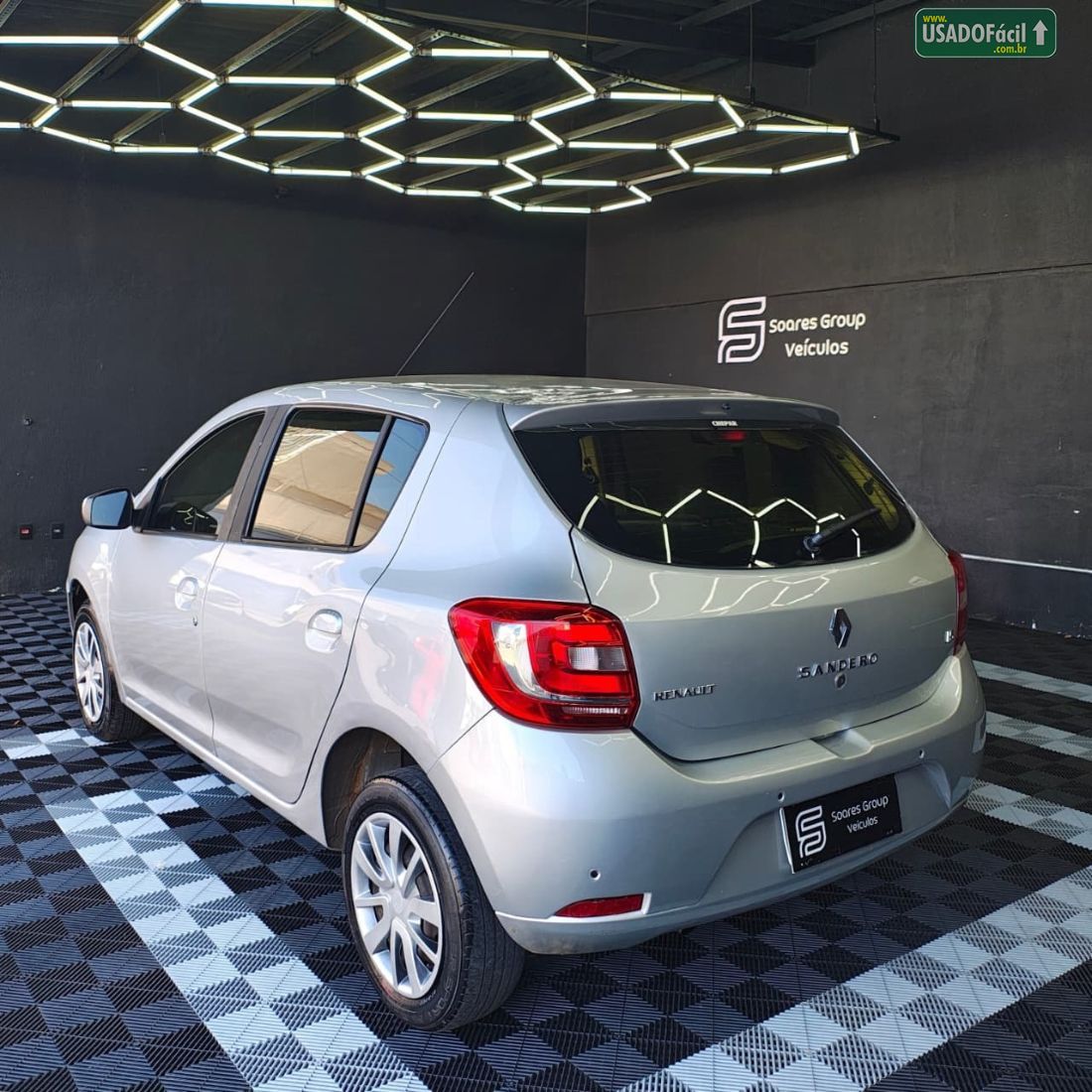 Renault Sandero Expression 1.6 Hi-Power 5P 2015/2015 — foto 6 de 12