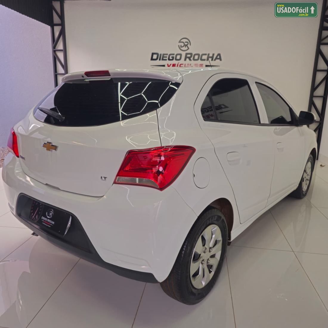 CHEVROLET/GM Onix Hatch LT 1.0 Mecânico Flex 2019/2019 — foto 4 de 17