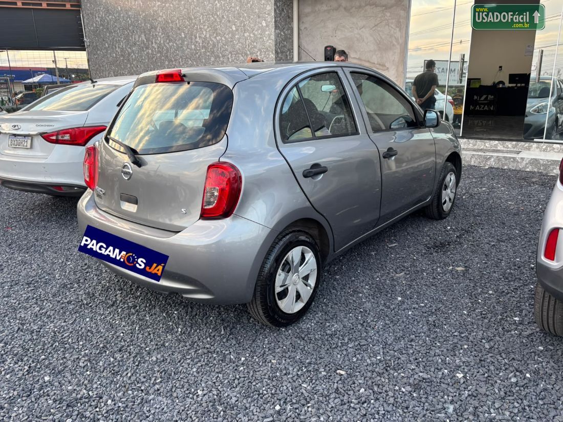 Nissan March S 1.0 5P Flex 2015/2016 — foto 6 de 13
