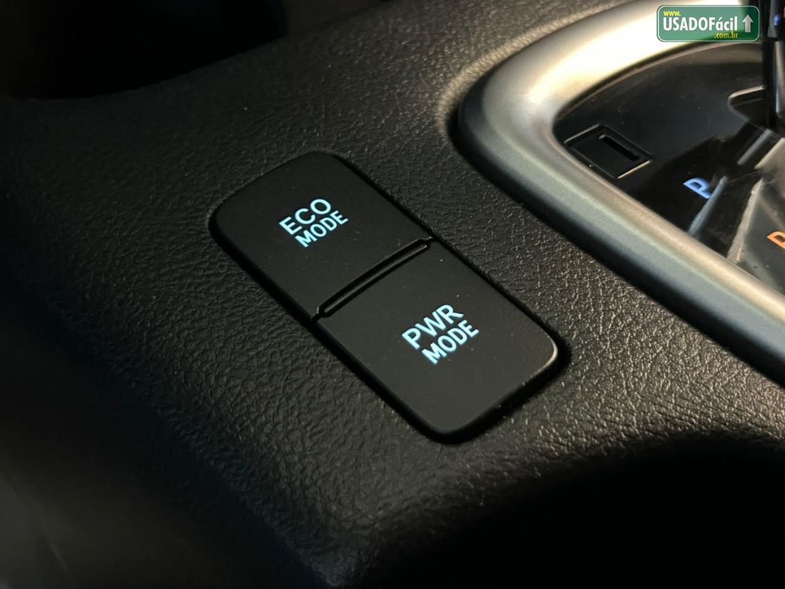 Toyota Hilux SRV CD 2.7 4x4 Automático Flex 2018/2019 — foto 13 de 22