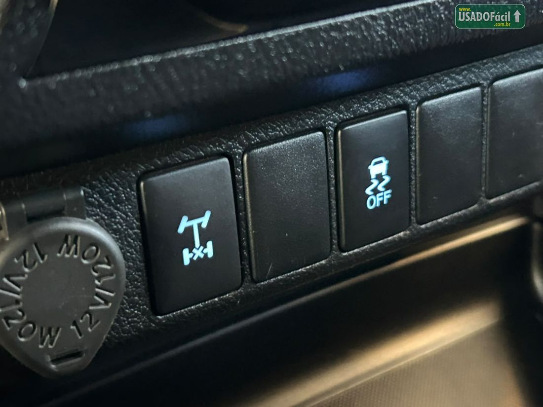 Toyota Hilux SRV CD 2.7 4x4 Automático Flex 2018/2019 — foto 21 de 22