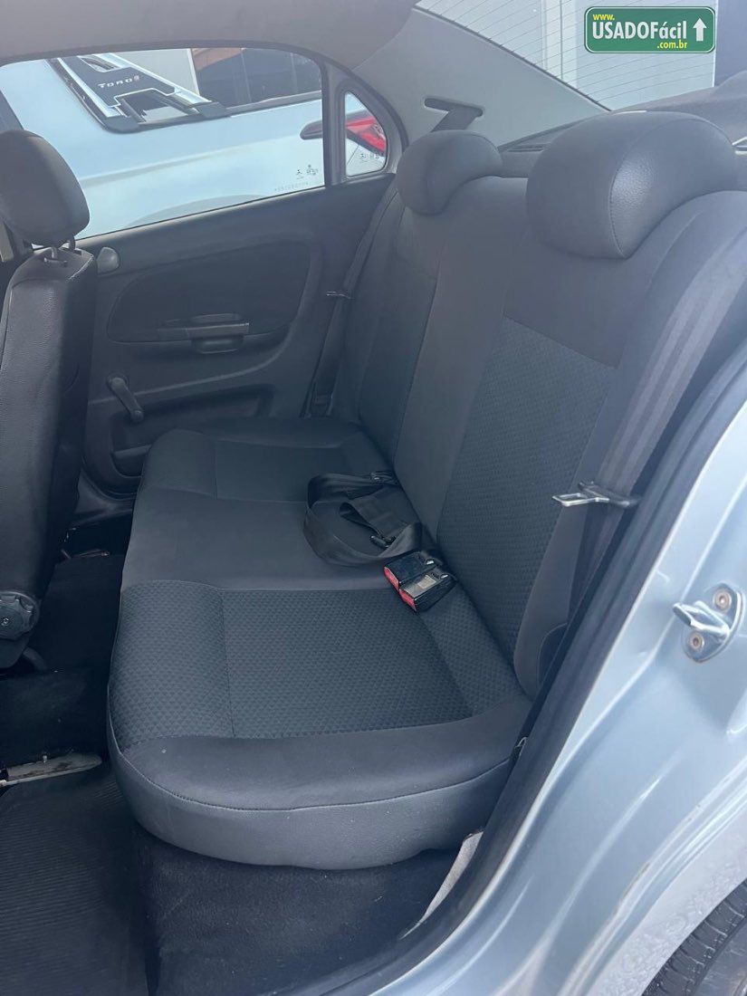 Volkswagen Voyage Trendline 1.6 Total Flex 2017/2017 — foto 15 de 19