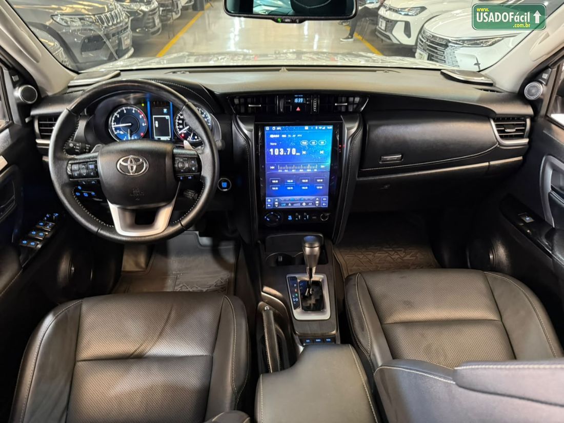 Toyota Hilux SW4 SRX Platinum 2.8 4x4 Turbo Automático Diesel 2025/2025 — foto 9 de 22