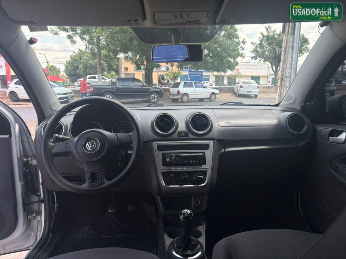 VOLKSWAGEN Voyage 1.6 Total Flex 2015/2016 — foto 9 de 12