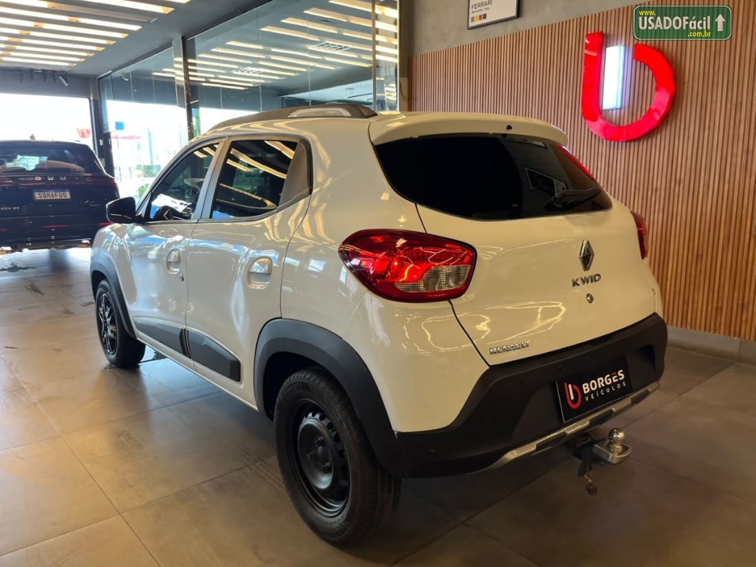 Renault Kwid Outsider 1.0 Mecânico Flex 2020/2021 — foto 4 de 11