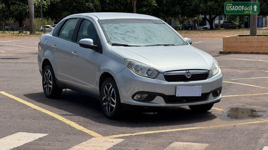 Fiat Grand Siena Essence Dualogic 1.6 Flex 2013/2014 — foto 3 de 11