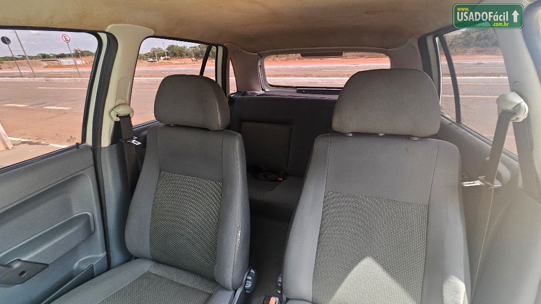 Volkswagen Gol 1.0 Mi 4P Total Flex 2009/2010 — foto 14 de 17