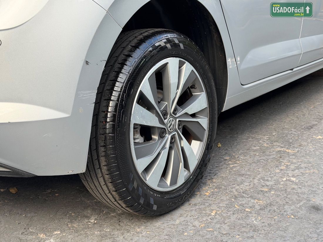 Hyundai HB20 Hatch Comfort Plus 1.6 Mecânico Flex 2013/2014 — foto 16 de 24