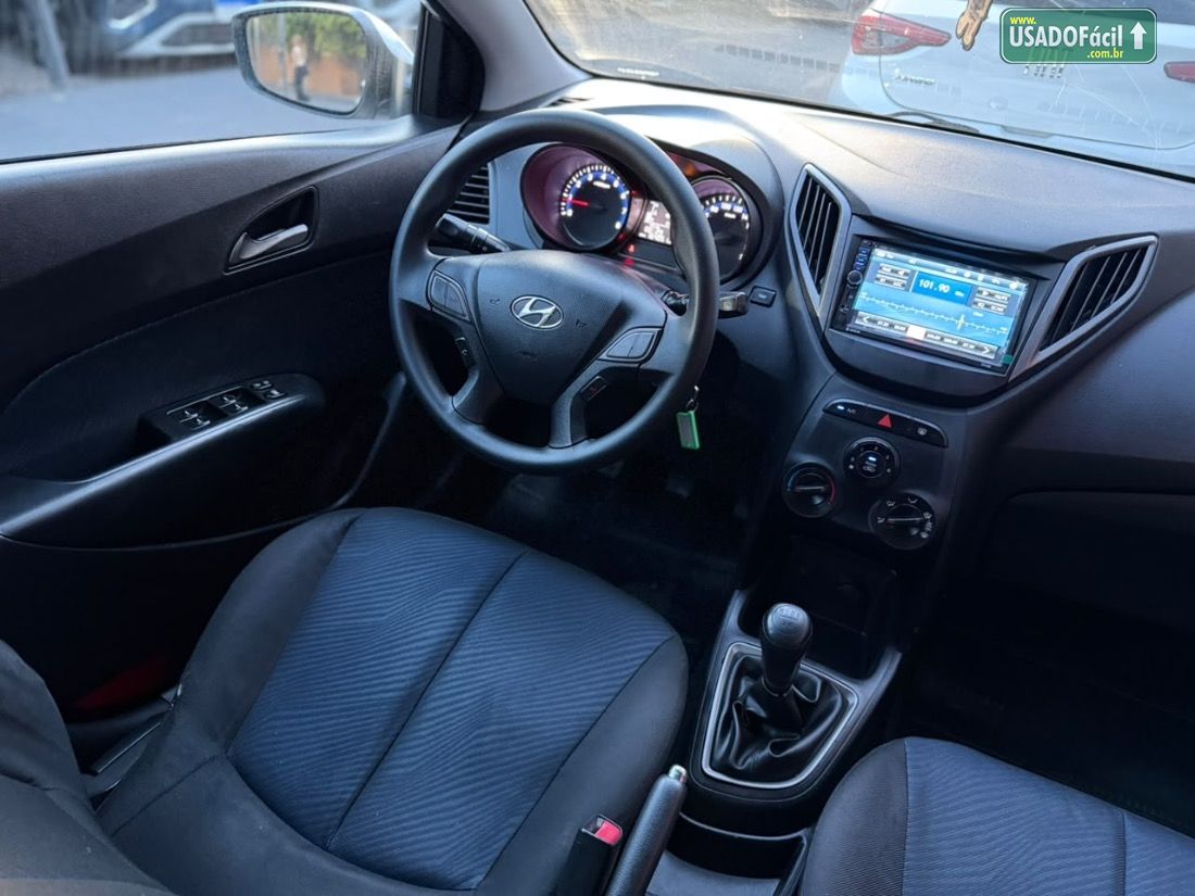 Hyundai HB20 Hatch Comfort Plus 1.6 Mecânico Flex 2013/2014 — foto 22 de 24