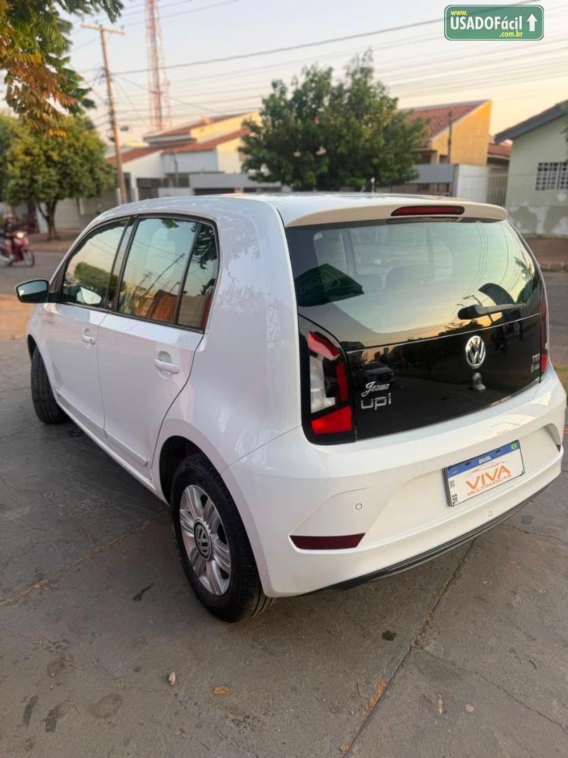 Volkswagen Up! Move 1.0 TSI Total Flex 5P 2017/2018 — foto 3 de 7