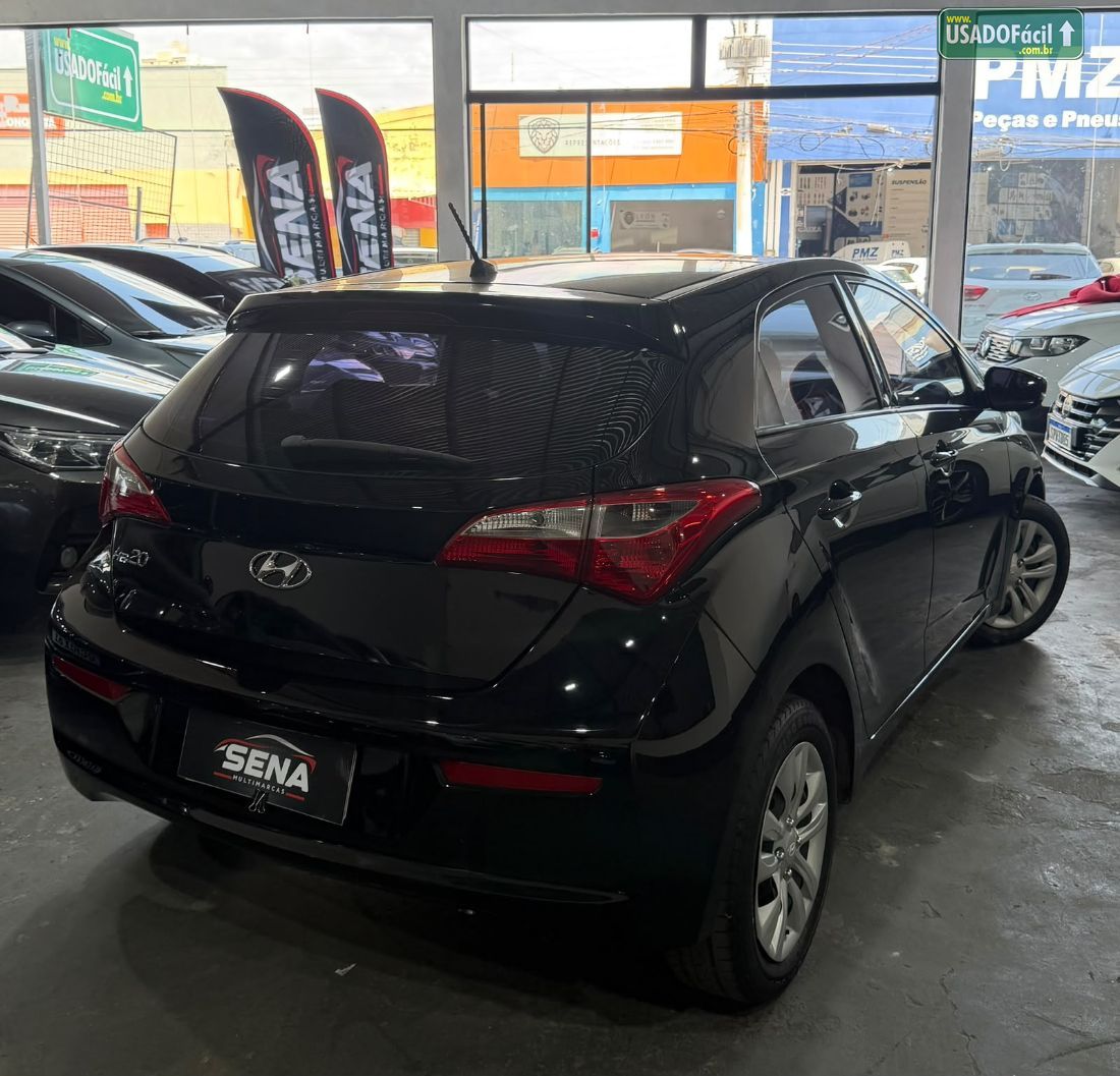 Hyundai HB20 Hatch Comfort 1.0 Flex 2016/2017 — foto 6 de 10