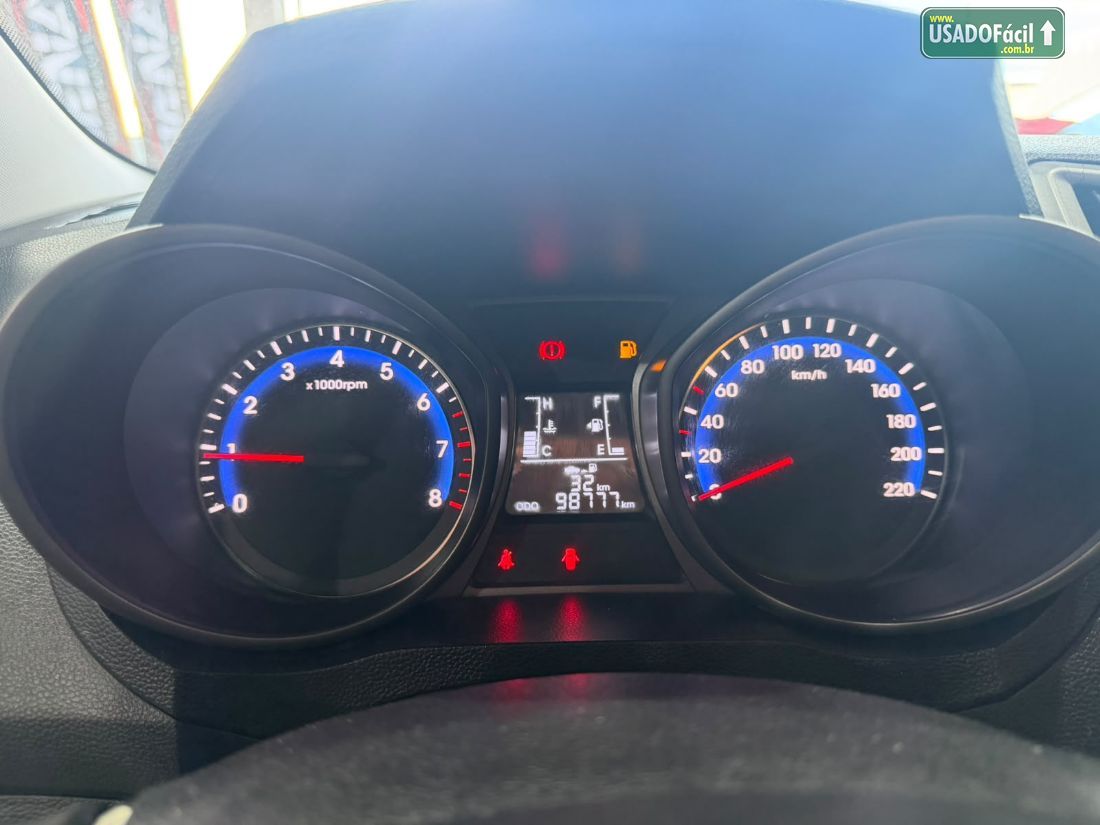 Hyundai HB20 Hatch Comfort 1.0 Flex 2016/2017 — foto 7 de 10