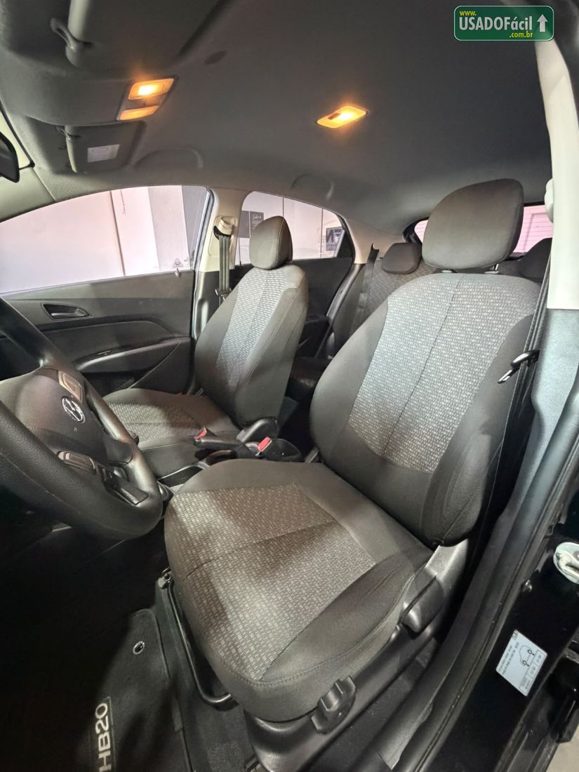Hyundai HB20 Hatch Comfort 1.0 Flex 2016/2017 — foto 9 de 10
