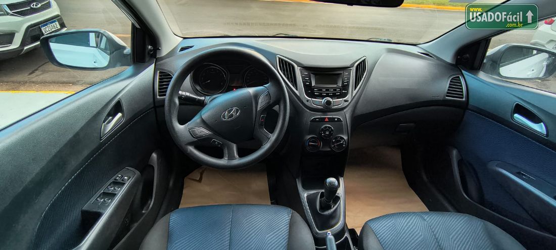 Hyundai HB20 Hatch Comfort 1.6 Mecânico Flex 2013/2014 — foto 4 de 8