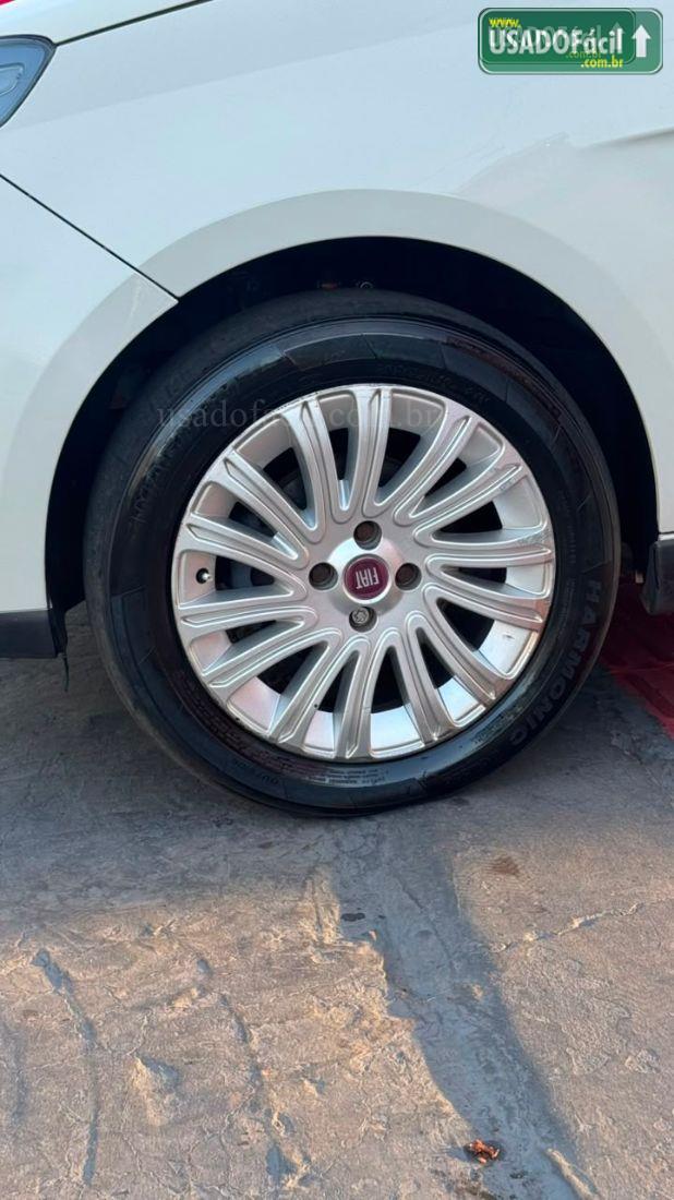 FIAT Grand Siena Essence Sublime 1.6 Flex 2015/2015 — foto 8 de 11