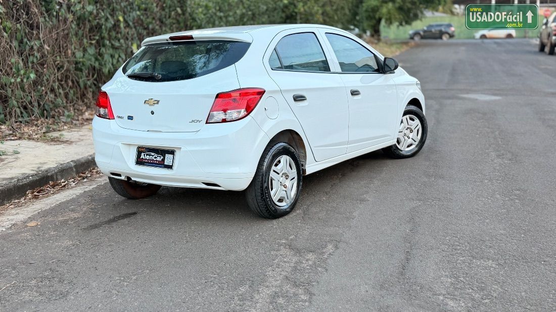 CHEVROLET/GM Onix Joy Hatch 1.0 Mecânico Flex 2018/2018 — foto 16 de 20