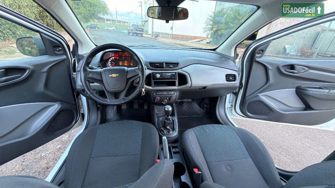 CHEVROLET/GM Onix Joy Hatch 1.0 Mecânico Flex 2018/2018 — foto 19 de 20