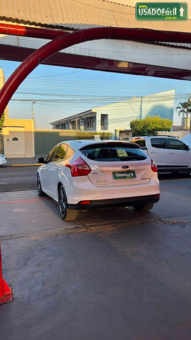FORD Focus 2.0 Automático Flex 2013/2014 — foto 10 de 11